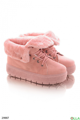Ботинки розового цвета