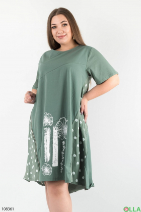 Женское зеленое трикотажное платье батал