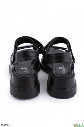 Women's black platform sandals