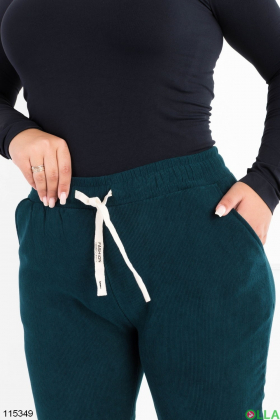 Жіночі зимові темно-зелені спортивні брюки-джогери батал