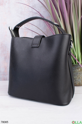 Жіноча чорна сумка з еко-шкіри