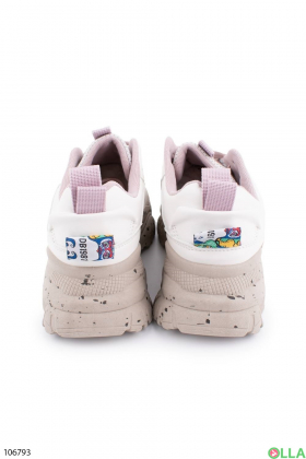 Women's white sneakers with purple laces