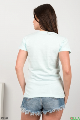 Жіноча світло-блакитна футболка з принтом