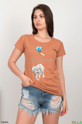 Жіноча коричнева футболка з принтом