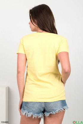 Женская желтая футболка с надписью