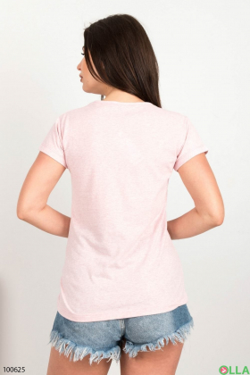 Женская светло-розовая футболка с надписью