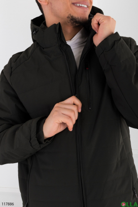 Мужская куртка цвета хаки с капюшоном