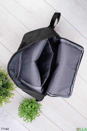Жіночий чорно-сірий рюкзак з принтом