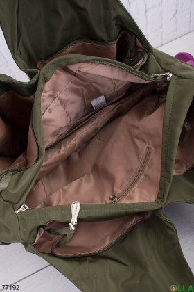 Жіноча спортивна сумка кольору хакі