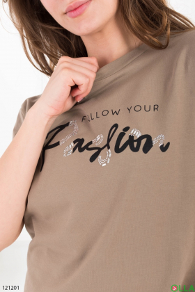Women's beige oversized T-shirt with inscription
