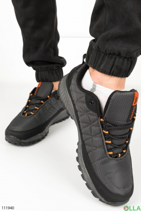 Men's black and gray lace-up sneakers