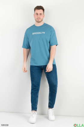 Чоловіча блакитна футболка з написами