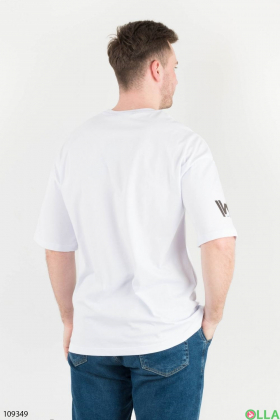 Мужская белая футболка с надписями