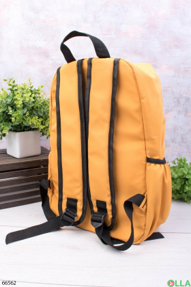 Жіночий жовтий рюкзак
