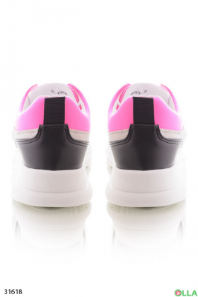 Women's sneakers with silicone inserts