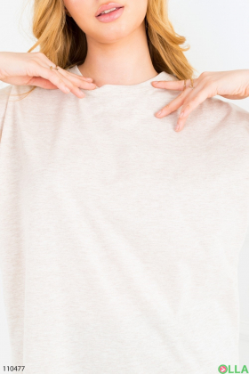 Женская светло-бежевая футболка