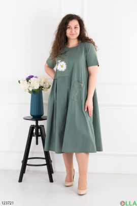Женское зеленое платье батал с цветочным принтом