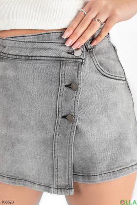 Женская серая джинсовая юбка-шорты
