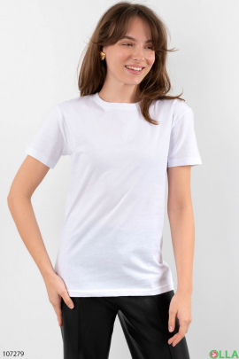 Женская белая футболка
