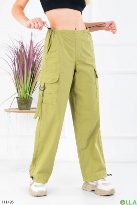 Женские зеленые брюки-карго