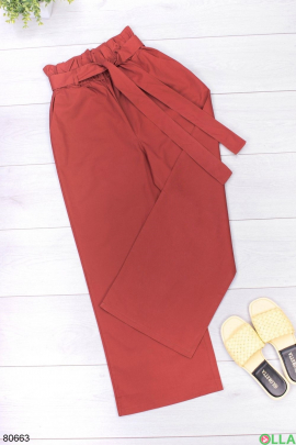 Женские красные брюки 
