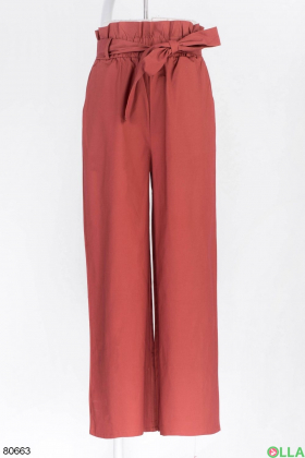 Жіночі червоні брюки