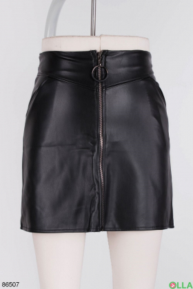 Женская черная юбка из эко-кожи