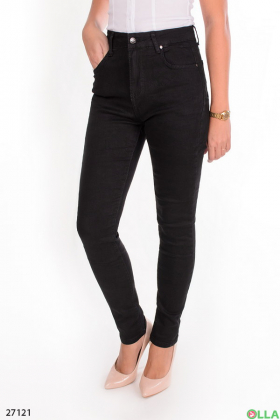 Женские джинсы-скинни черного цвета