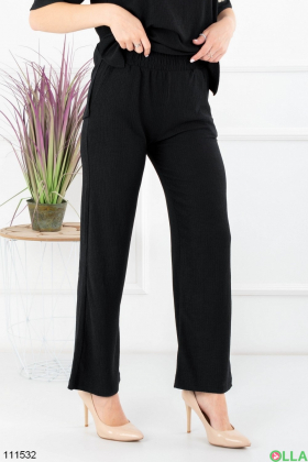 Женский черный комплект из футболки и брюк