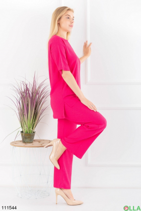 Women's raspberry t-shirt and trousers set