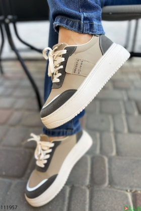 Women's beige platform sneakers