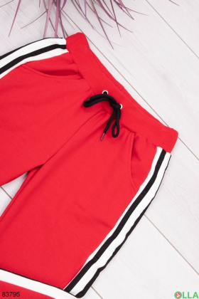 Жіночі червоні спортивні брюки