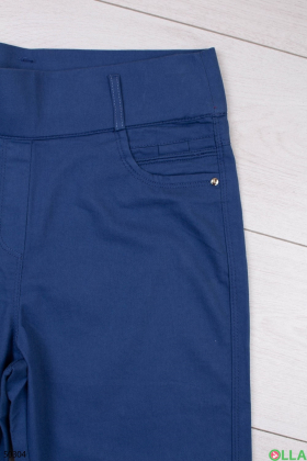 Women's dark blue capri pants