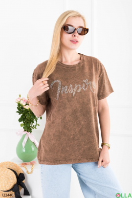 Женская коричневая футболка оверсайз с надписью