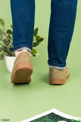 Мужские зеленые туфли с перфорацией