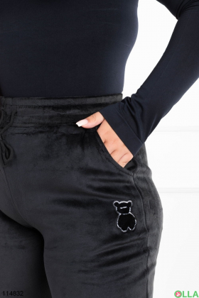 Жіночі чорні спортивні брюки батал на флісі