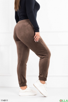 Жіночі коричневі спортивні брюки батал на флісі