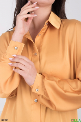 Женская оранжевая рубашка