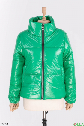 Женская зеленая куртка без капюшона