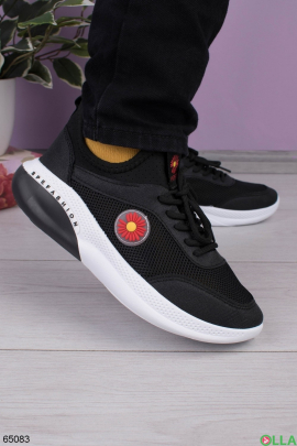Women's black sneakers with red chamomile