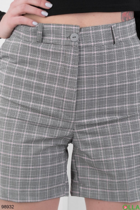 Women's checkered shorts