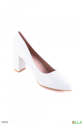 Women's white eco-leather shoes with heels