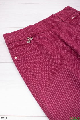 Women's burgundy trousers