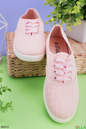 Women's pink lace-up sneakers