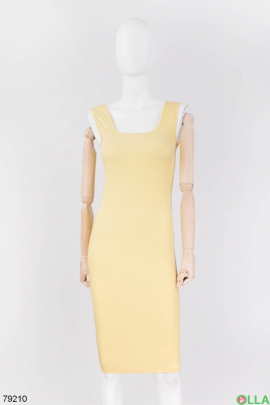 Женское желтое трикотажное платье 