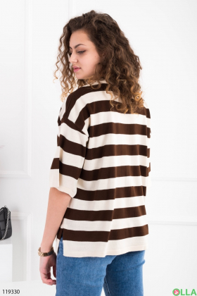 Женская бежево-коричневая футболка в полоску