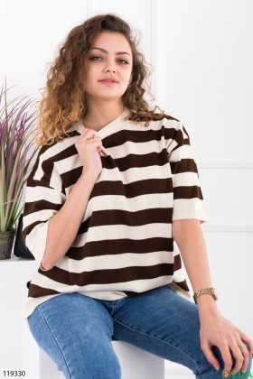 Женская бежево-коричневая футболка в полоску
