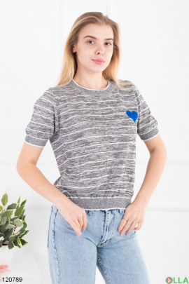 Женская серая футболка в полоску