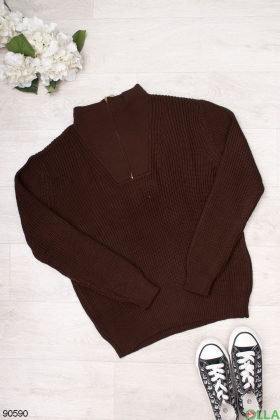 Женский коричневый свитер