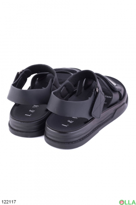 Women's black low-top sandals